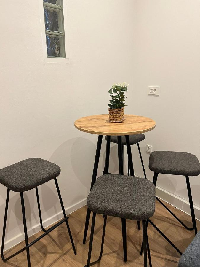 Studio Apartman Luka Zagreb Eksteriør billede
