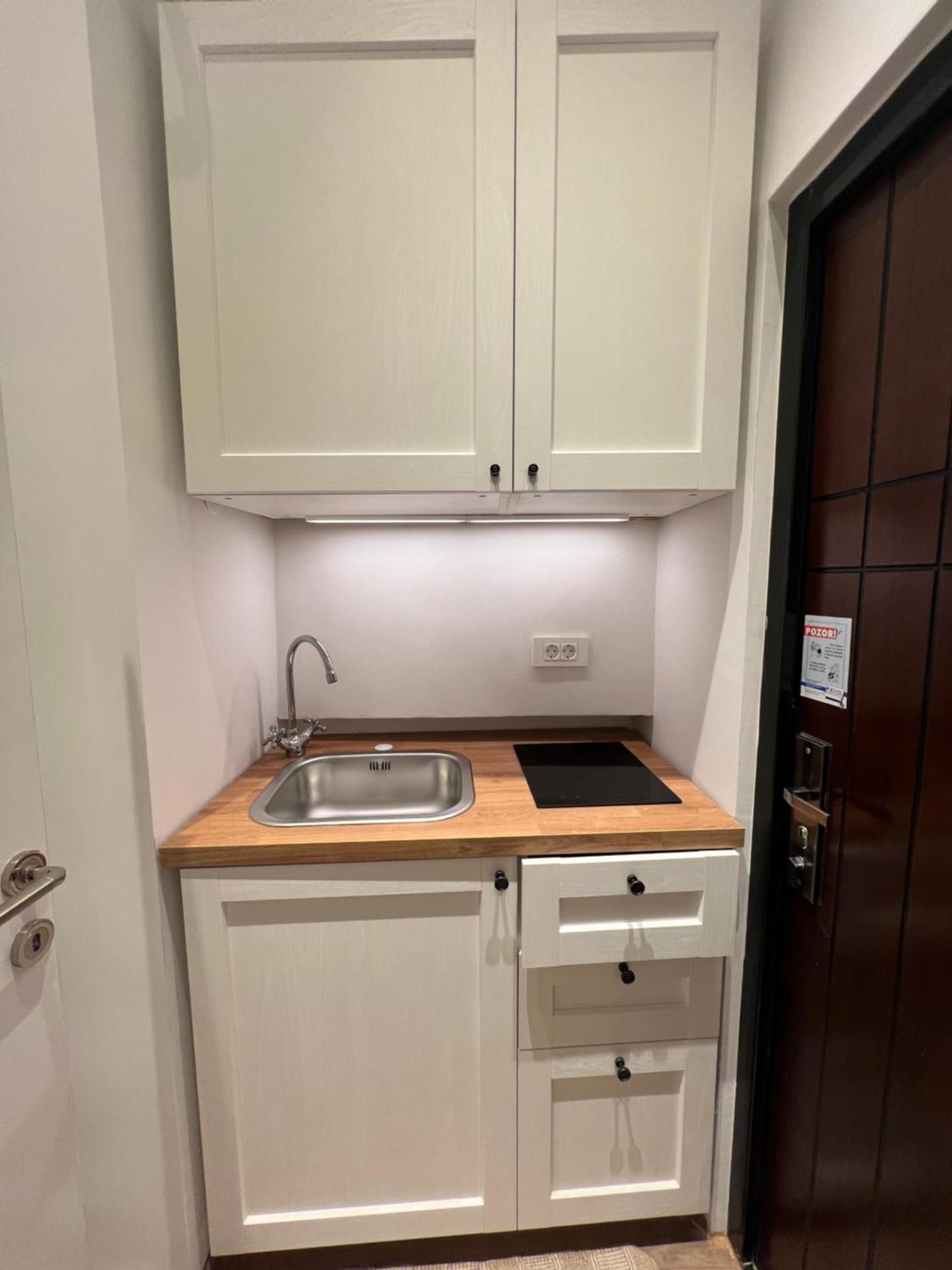 Studio Apartman Luka Zagreb Eksteriør billede